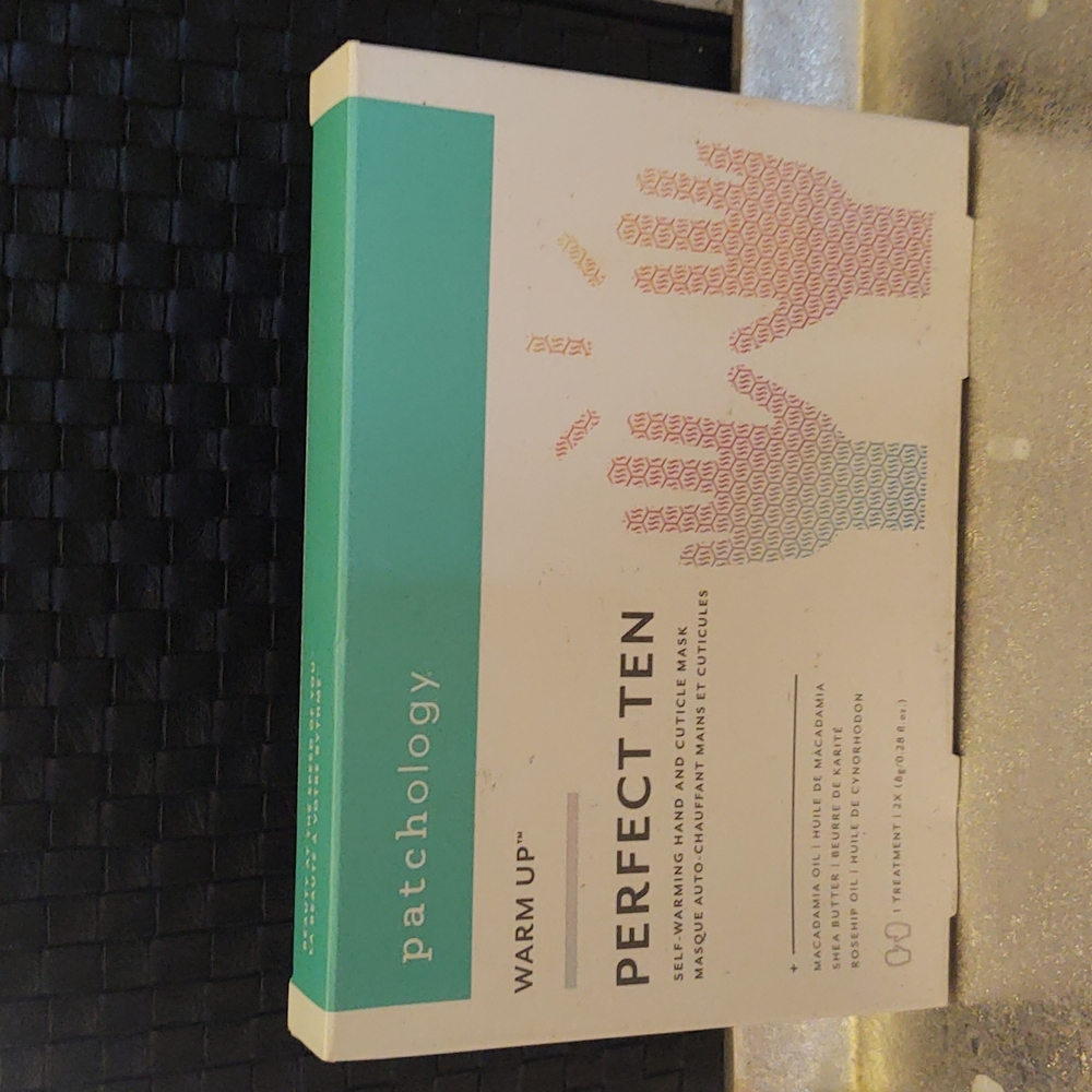 Pathology self warming hand and cuticle mask